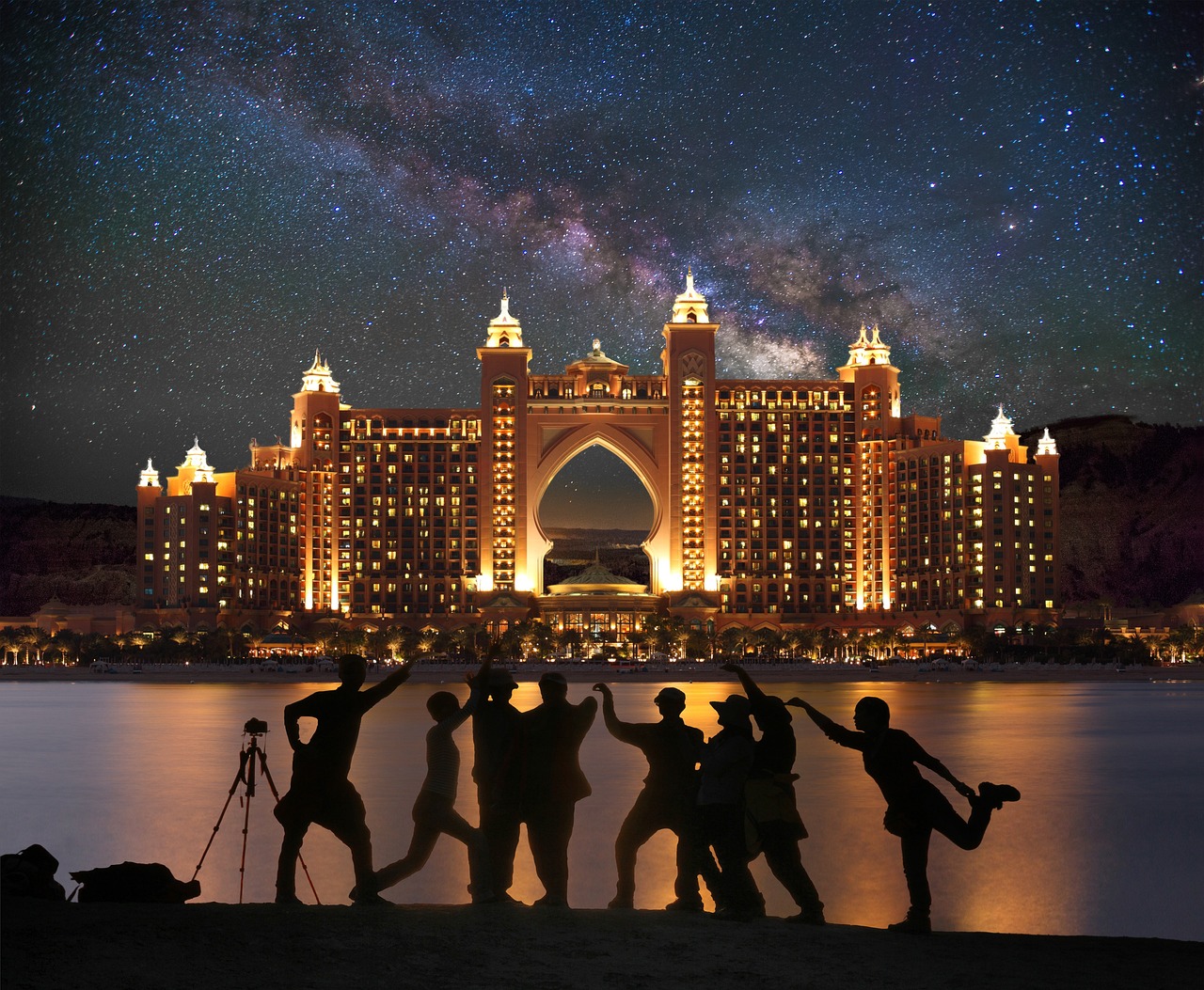 S8全明星盛宴，荣耀与激情的璀璨之夜