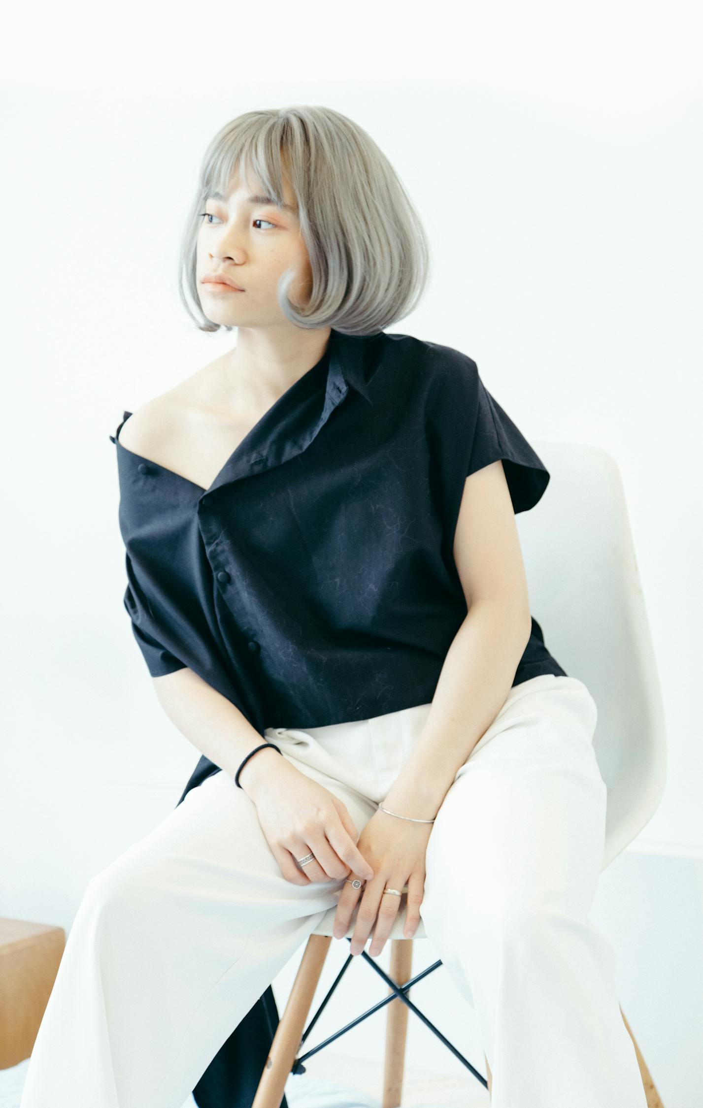 时尚背影女头像，完美融合潮流魅力的选择