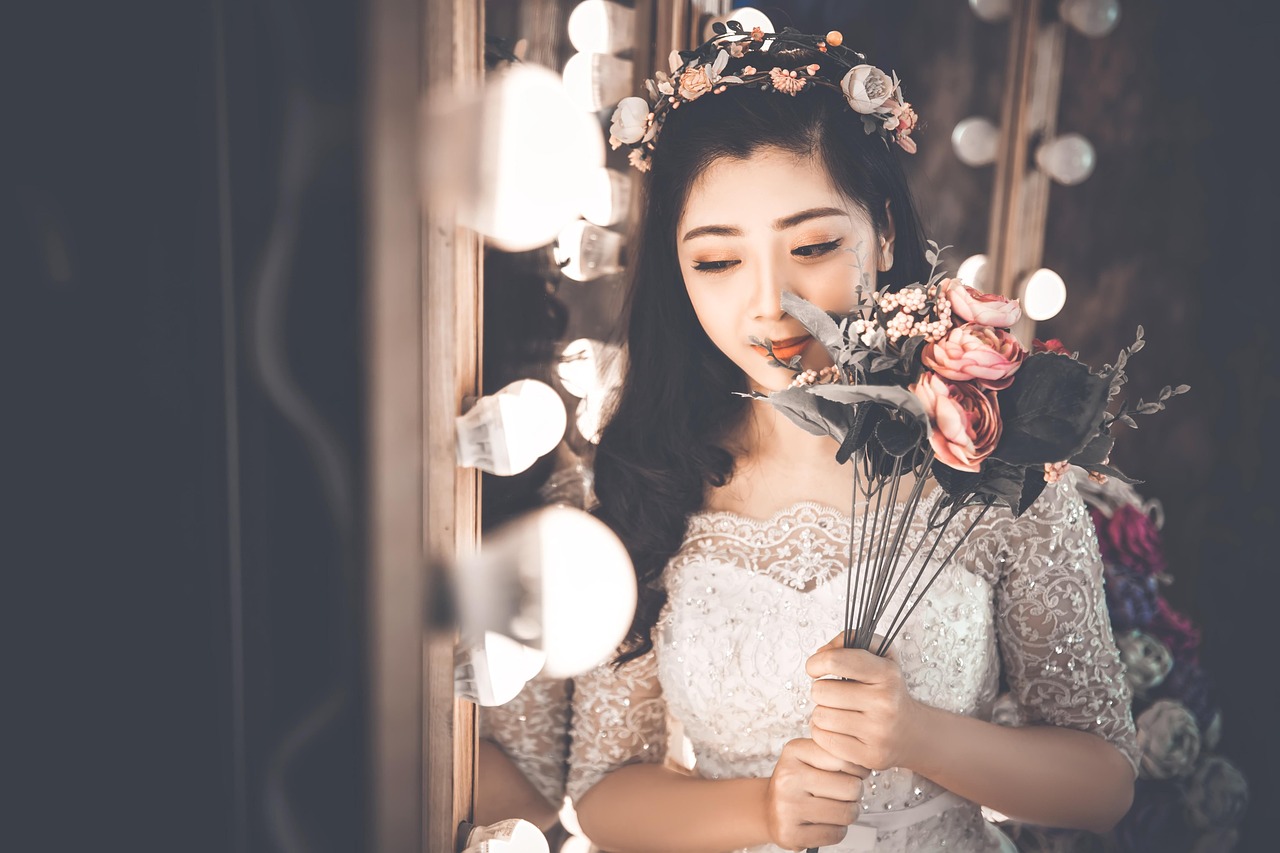 动漫少女与古风的绝美交融，艺术展现的魅力画卷