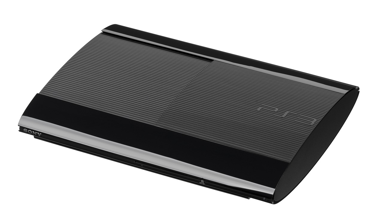 最新PS3型号重塑游戏世界，强大主机引领潮流