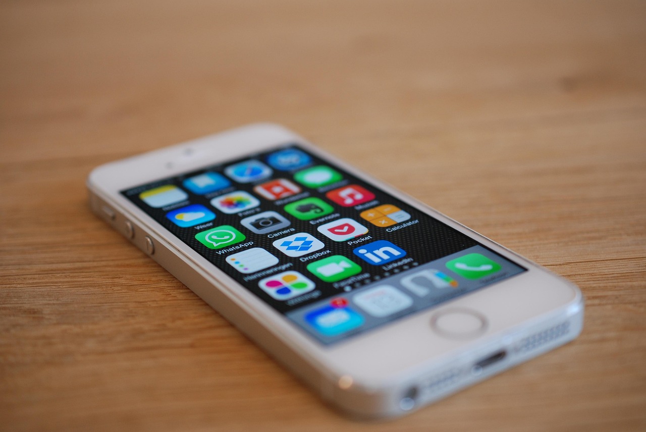 苹果iPhone 5s上市时间解析，哪一年正式上市？