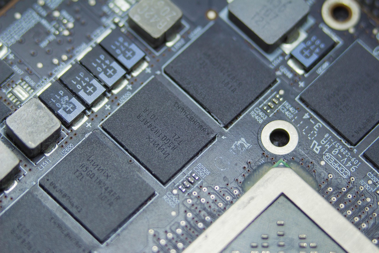 AMD最新处理器展现强大性能与技术革新
