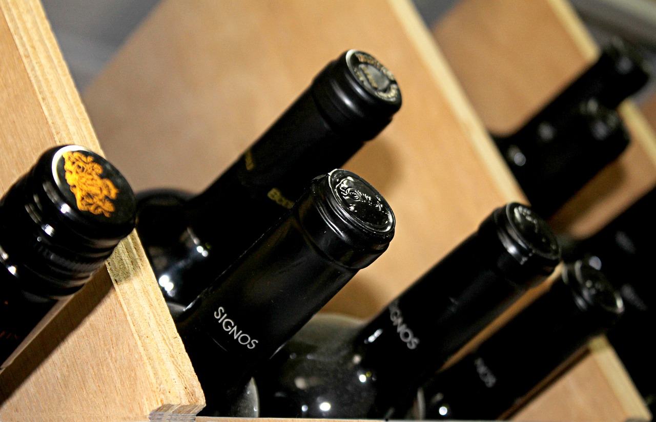 最新酒评，探索葡萄酒、白酒与啤酒的世界魅力