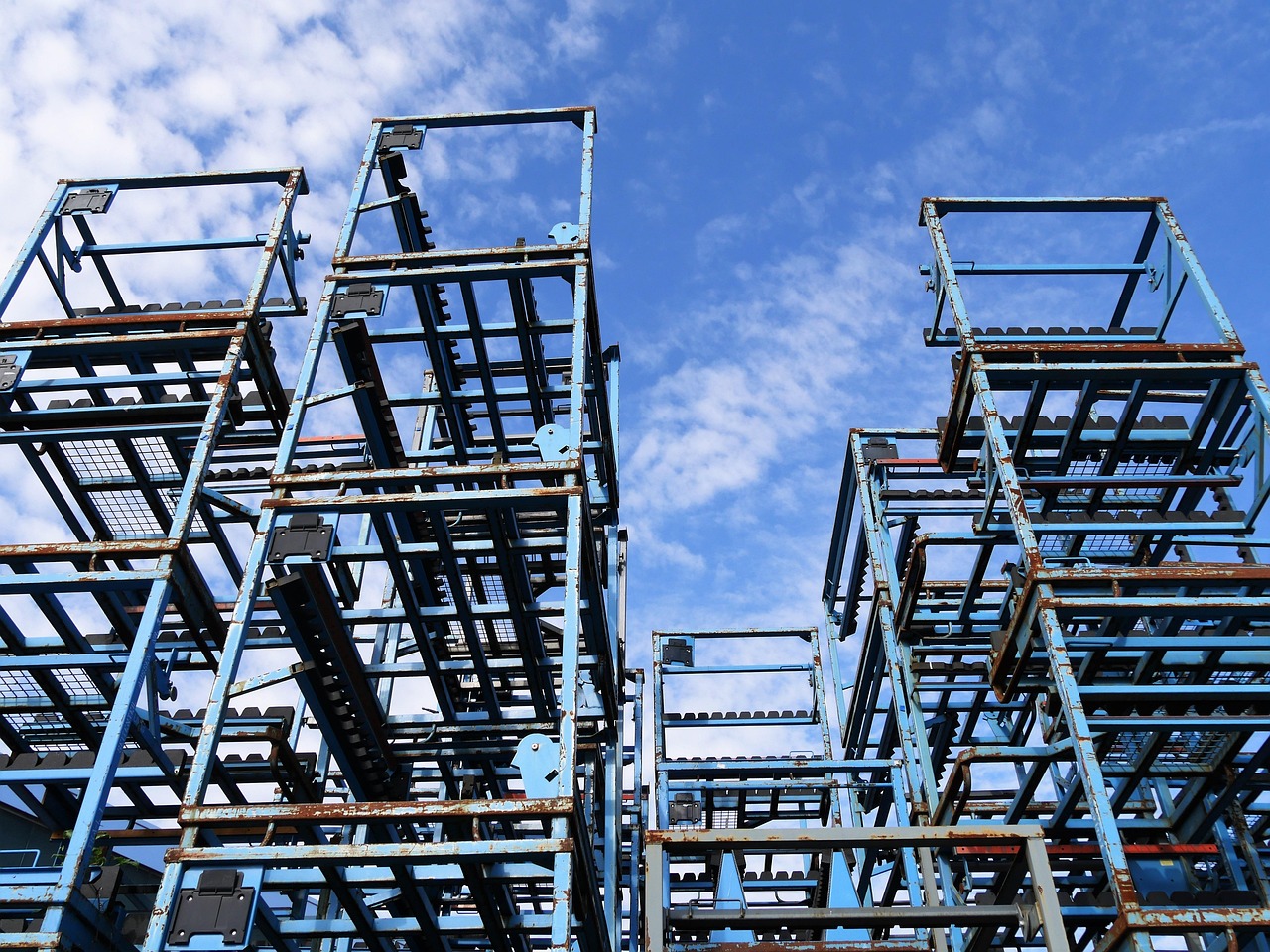 物流行业龙头股票深度解析与前景展望，行业领军者的机遇与挑战