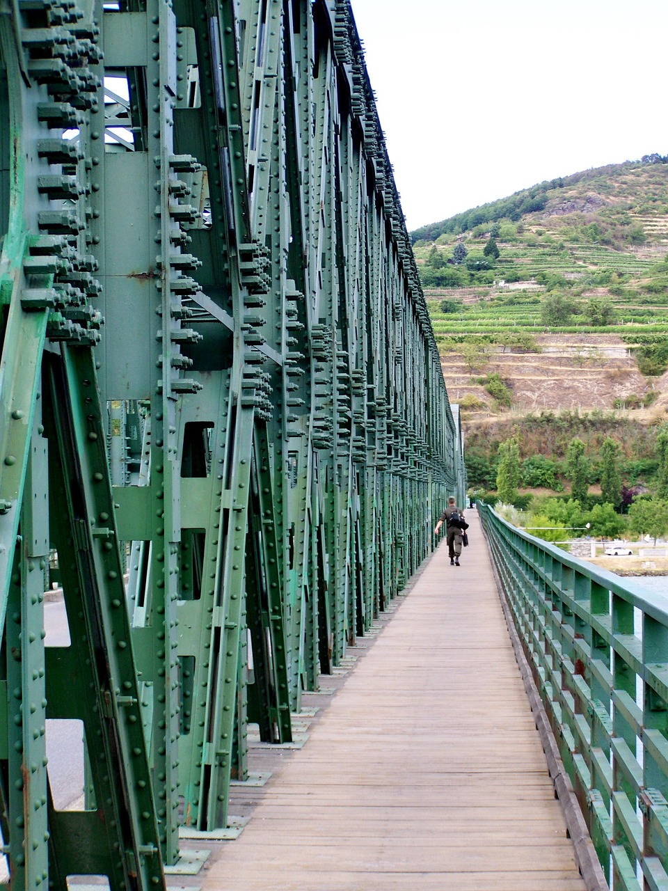 电影桥,连接现实与幻想的桥梁