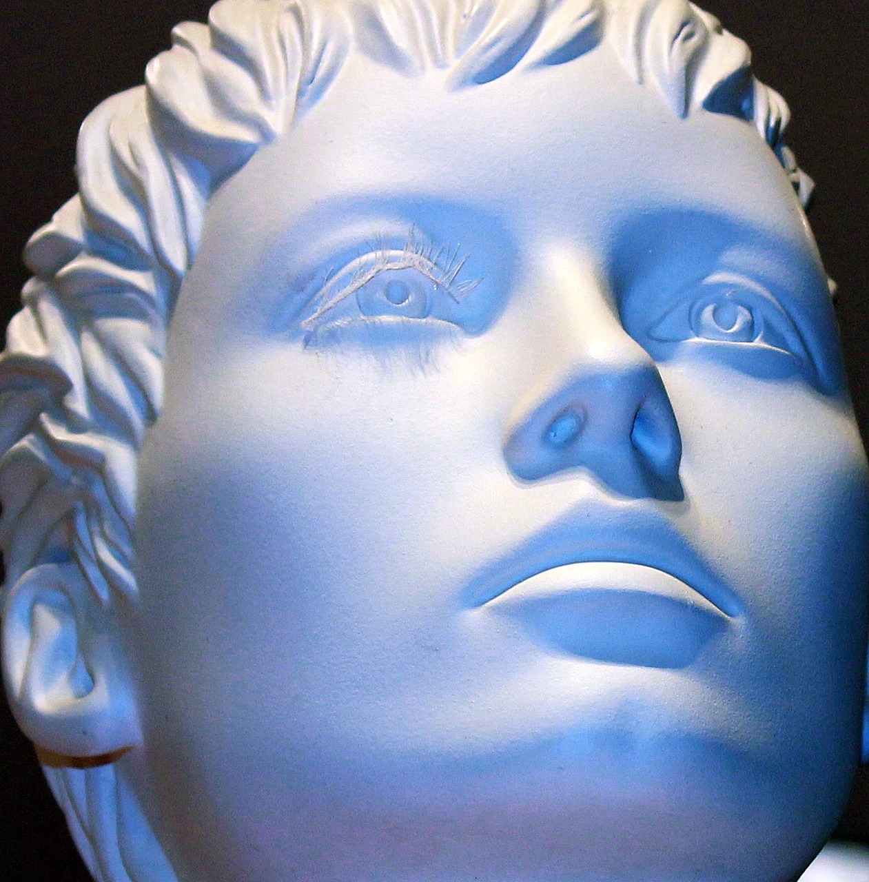 股票特征,多元化与动态变化的投资工具概述