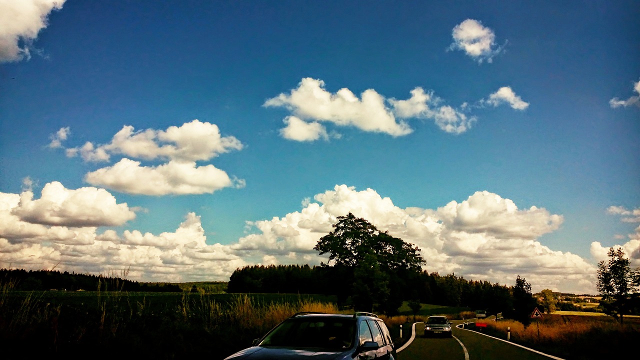 豪华汽车冠道加价动态更新与市场策略进阶之路