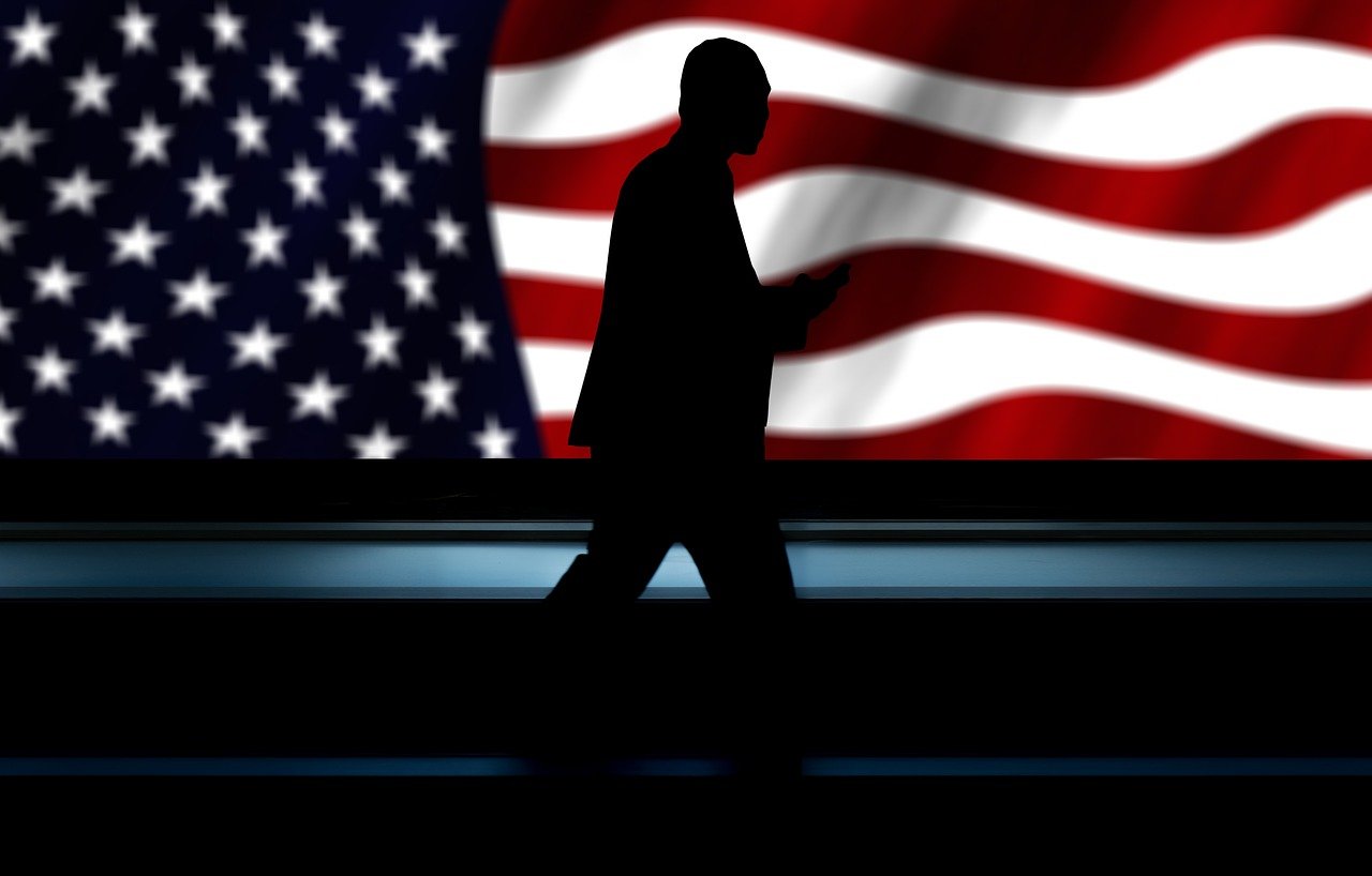 达特照明上市，明星企业的崛起之路，照亮资本市场