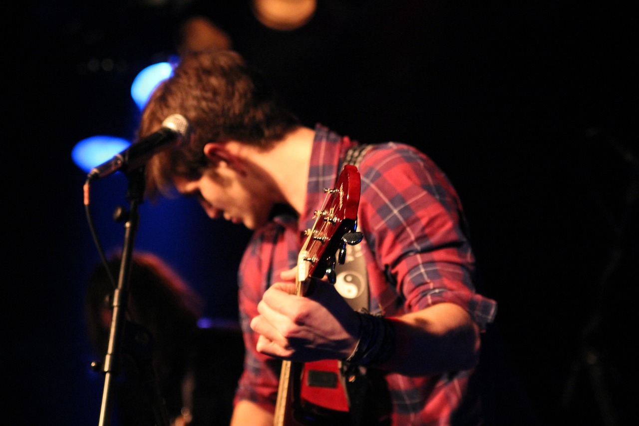 盛糖乐队演员表揭秘，音乐舞台背后的璀璨星辰之旅