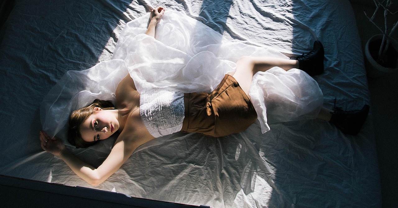 天蝎明星揭秘,神秘魅力背后的故事