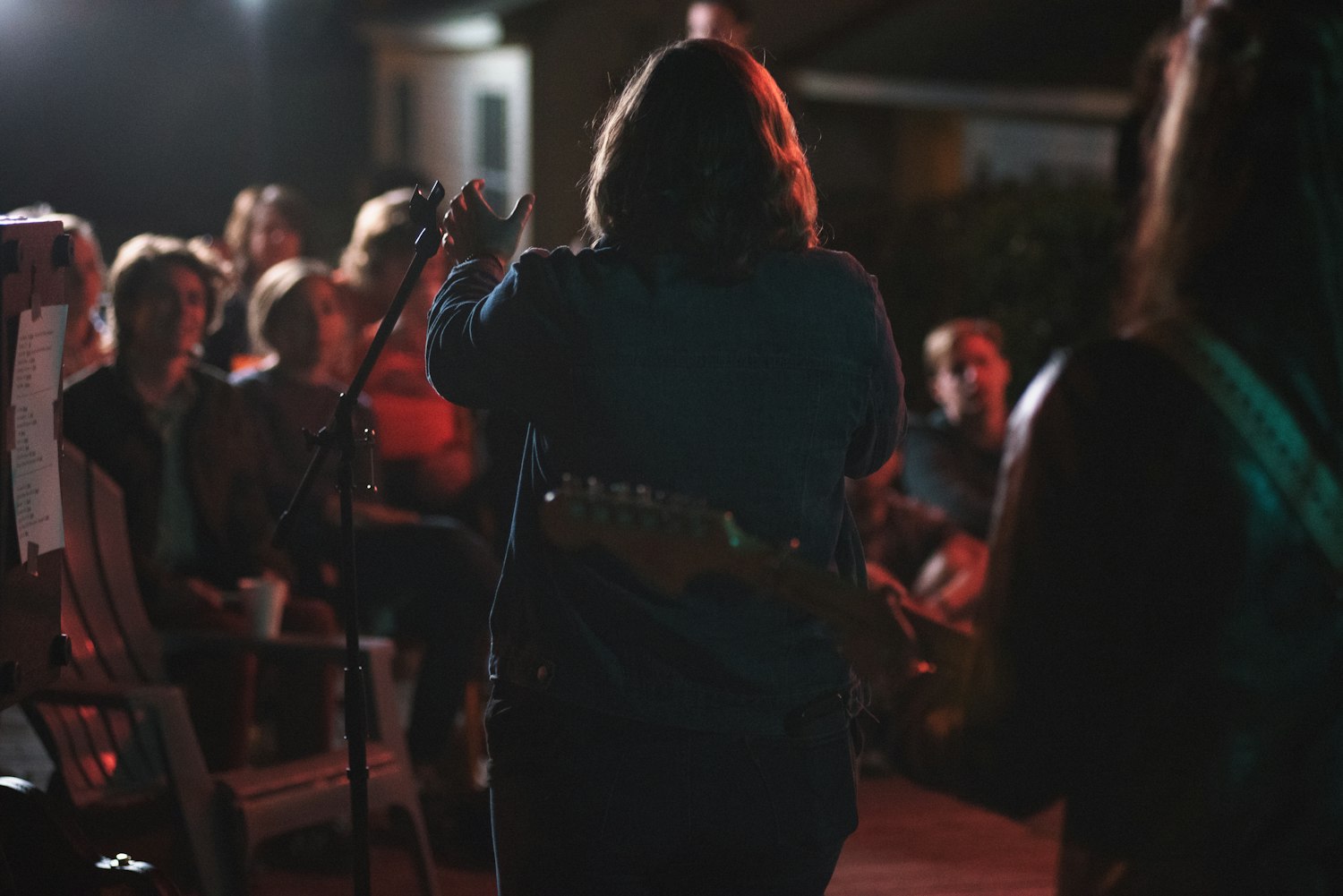 郑爽胡彦斌跨界碰撞，最新动态揭秘音乐与演艺交融的魅力