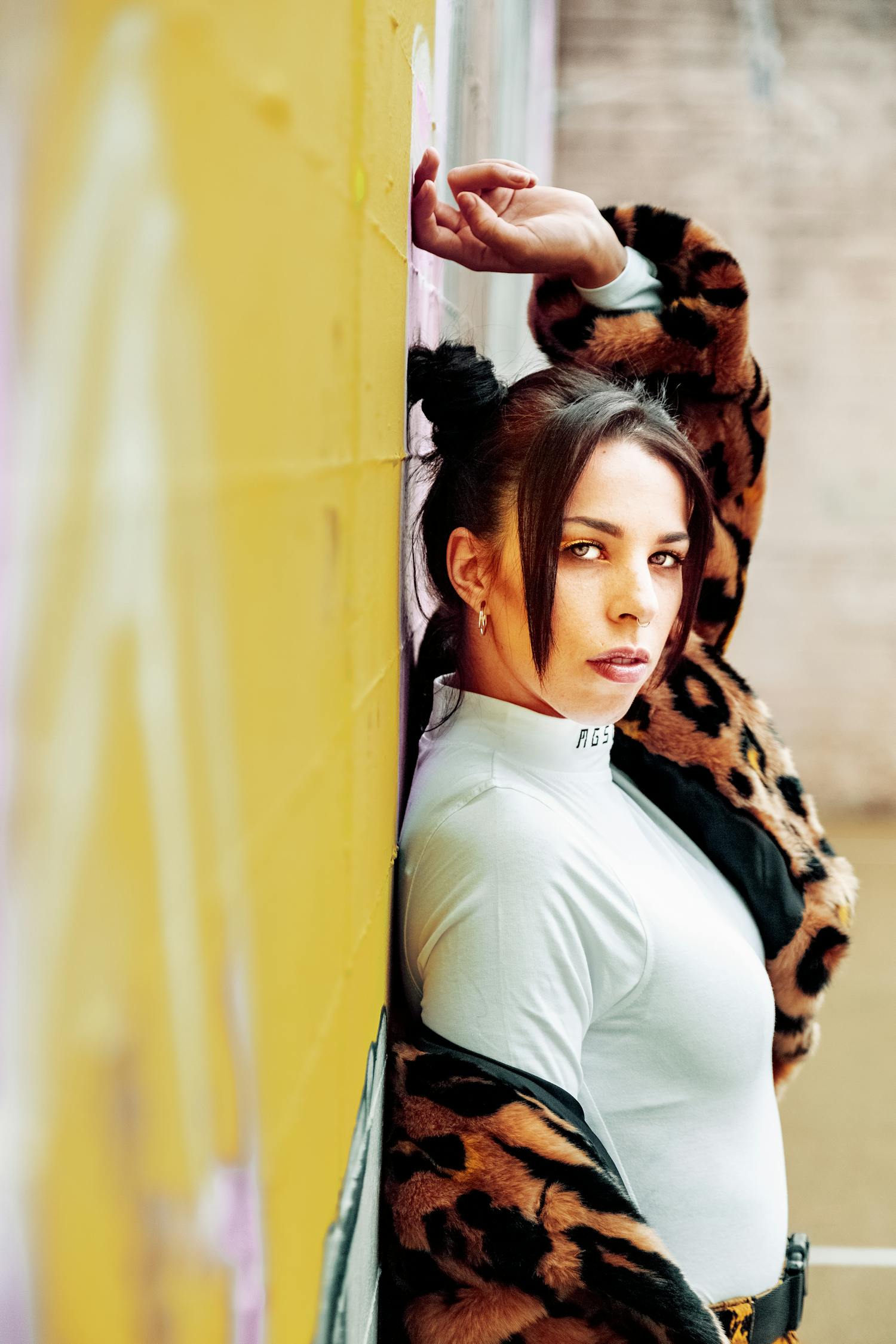 霜花店演员演技精湛,角色完美融合展现魅力风采