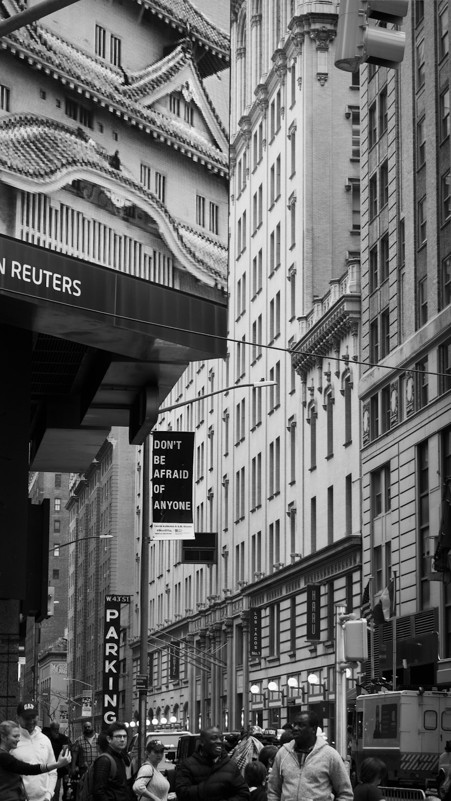 田明海最新照片,展现时代精神风貌