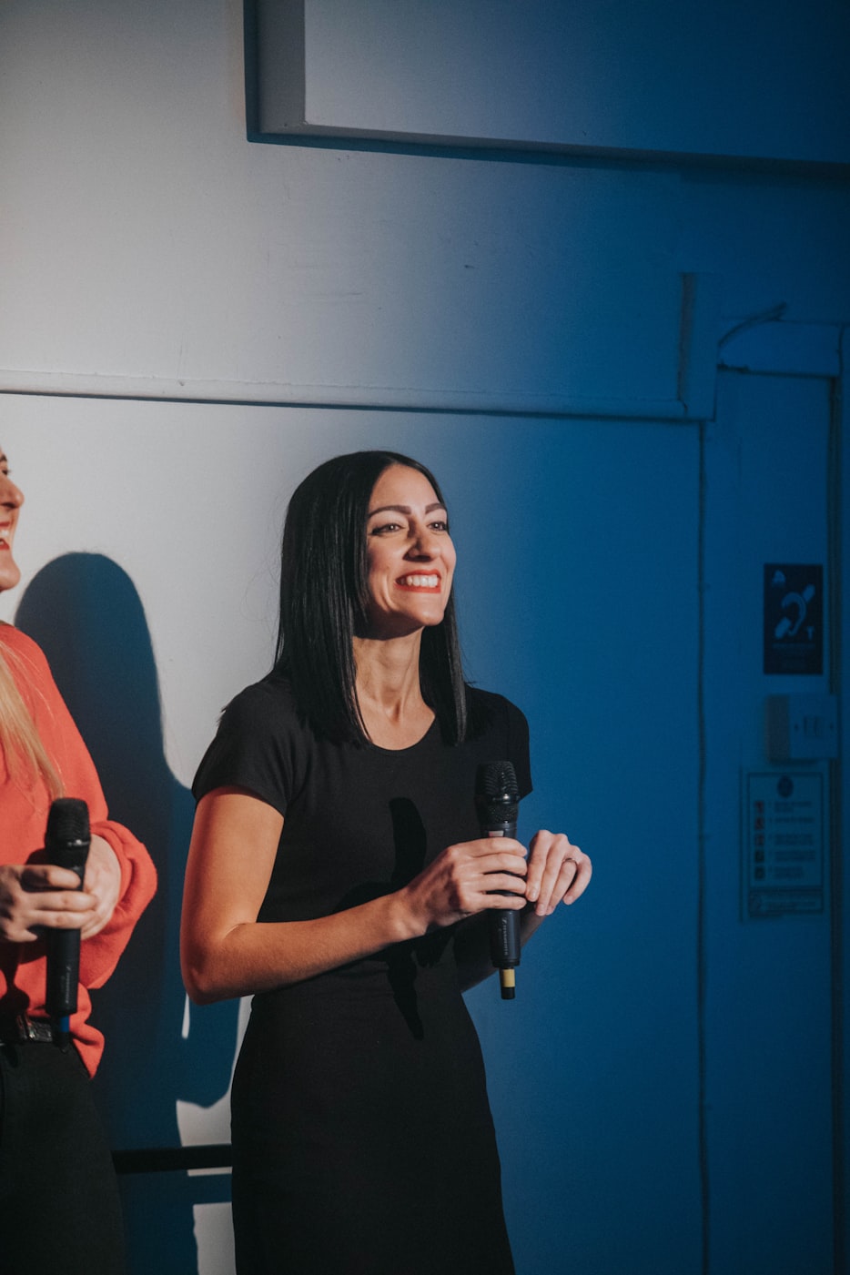 四川美女演员,舞台与荧屏的璀璨明星