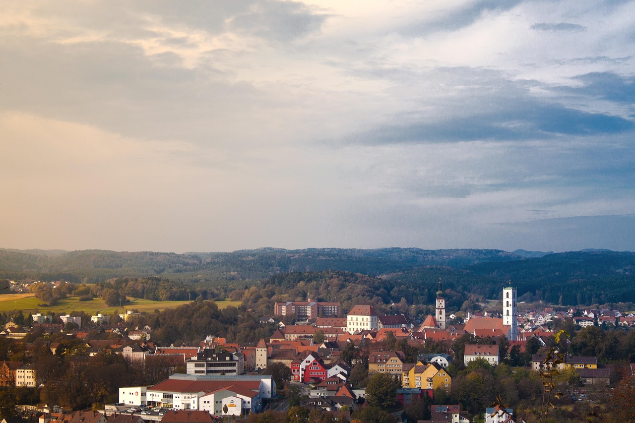 深圳台风最新消息更新,今日台风动态
