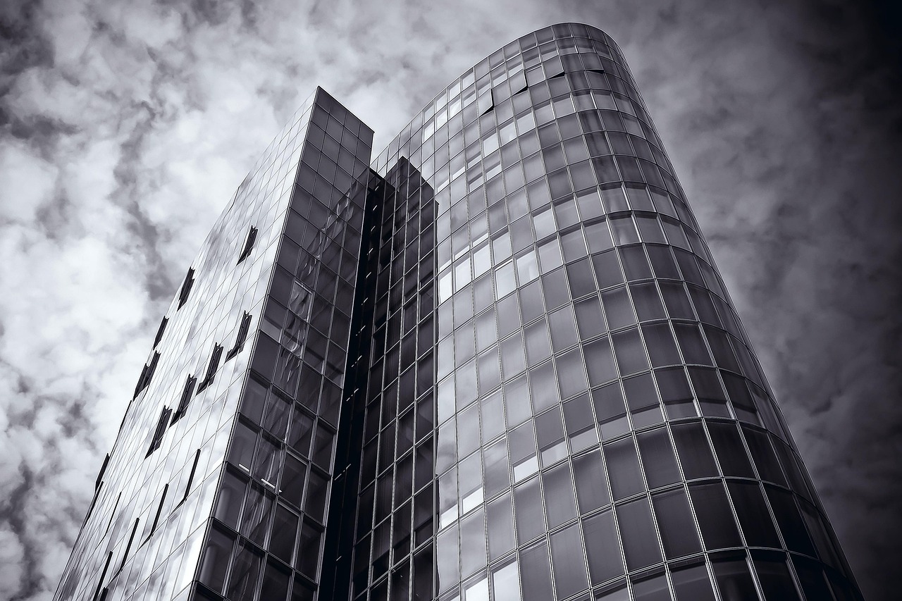 玻璃期货行情分析,玻璃期货行情深度解读(XXXX年XX月版)