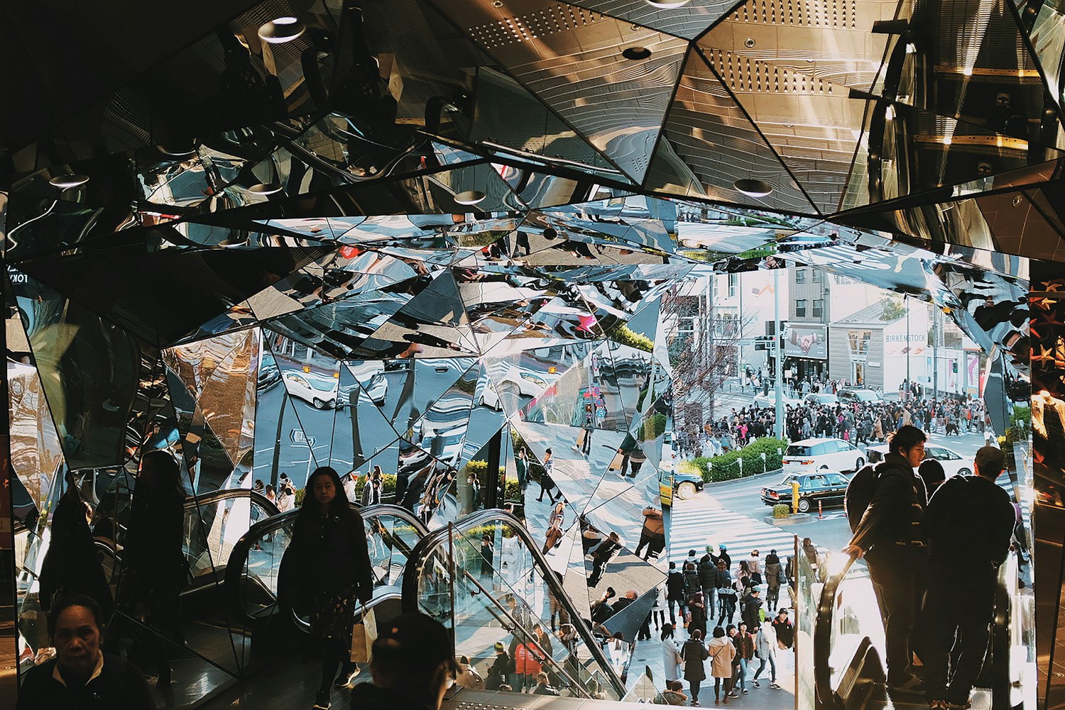 黑色东京电影,银幕下的都市暗影探索