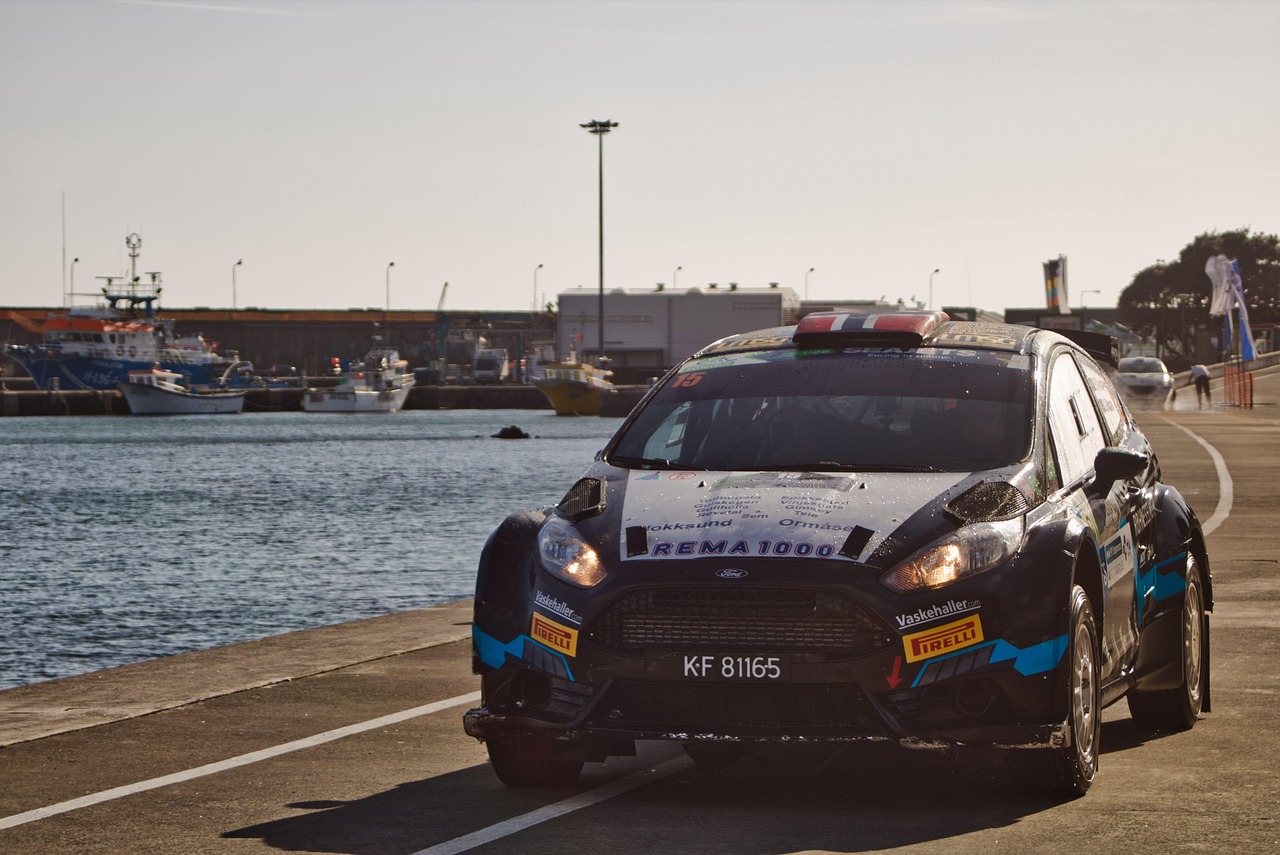 游戏车比赛,速度与激情的激烈角逐