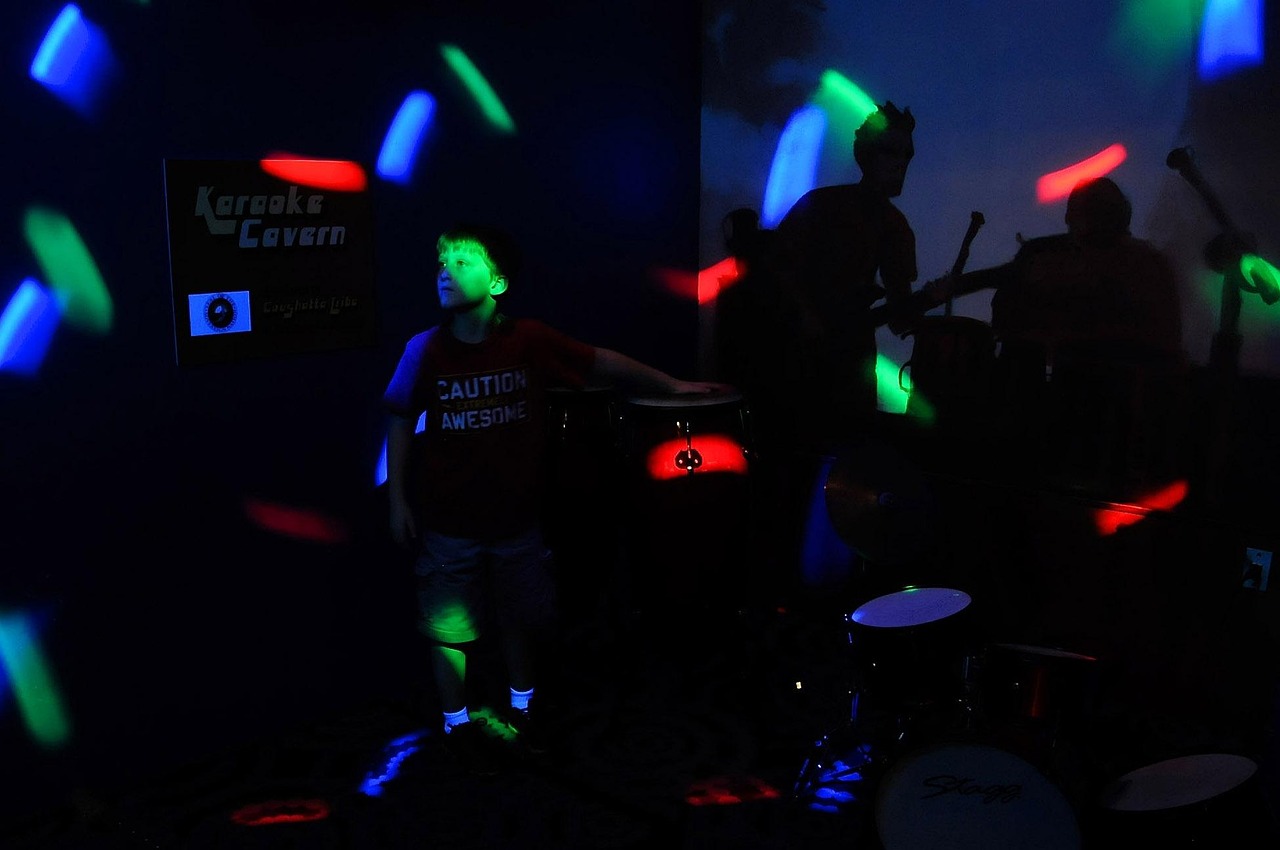 蓝莓思洁最新广场舞蹈,舞动生活的旋律