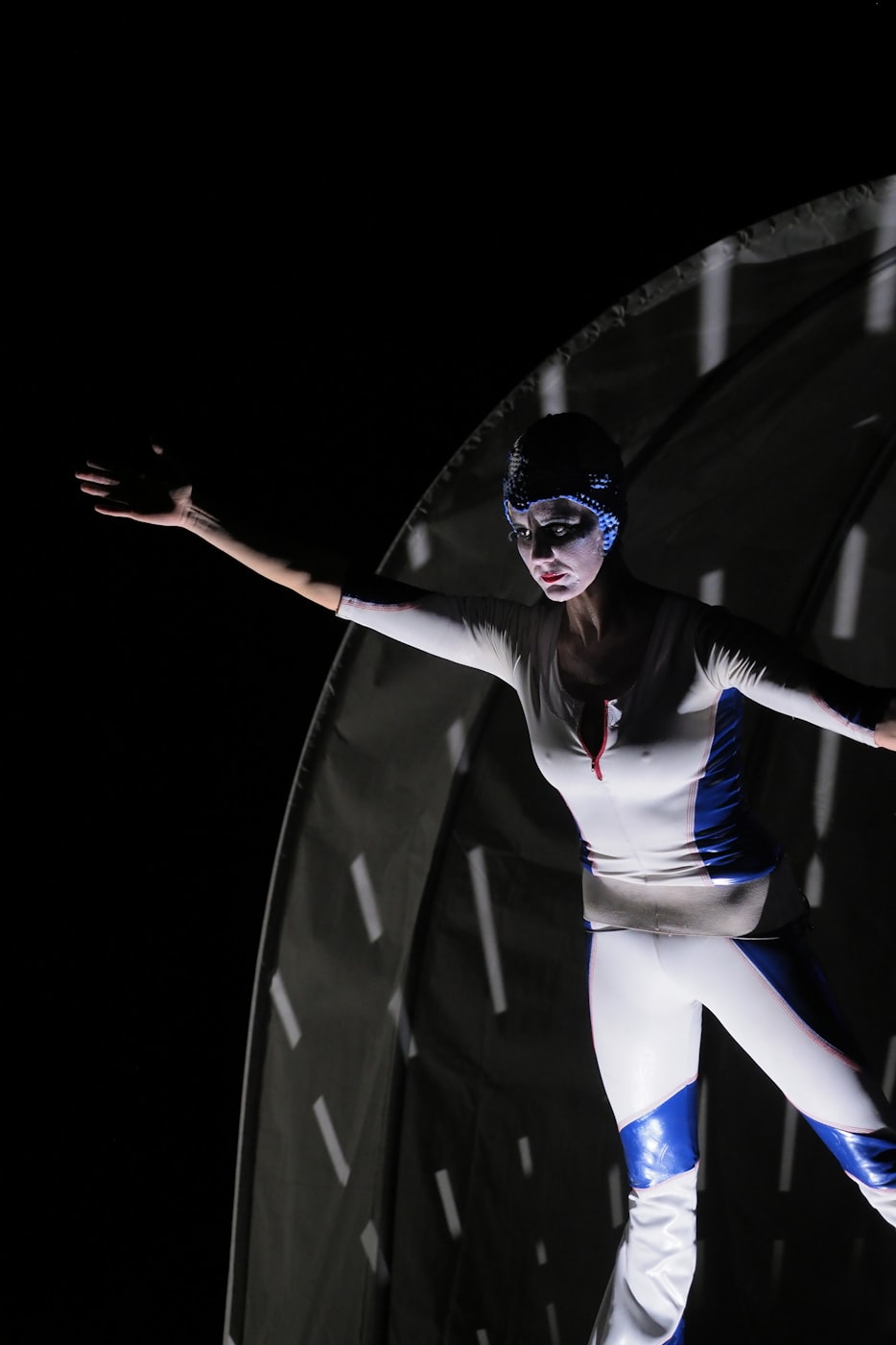 光明乳业股价动态,市场走势深度分析与展望