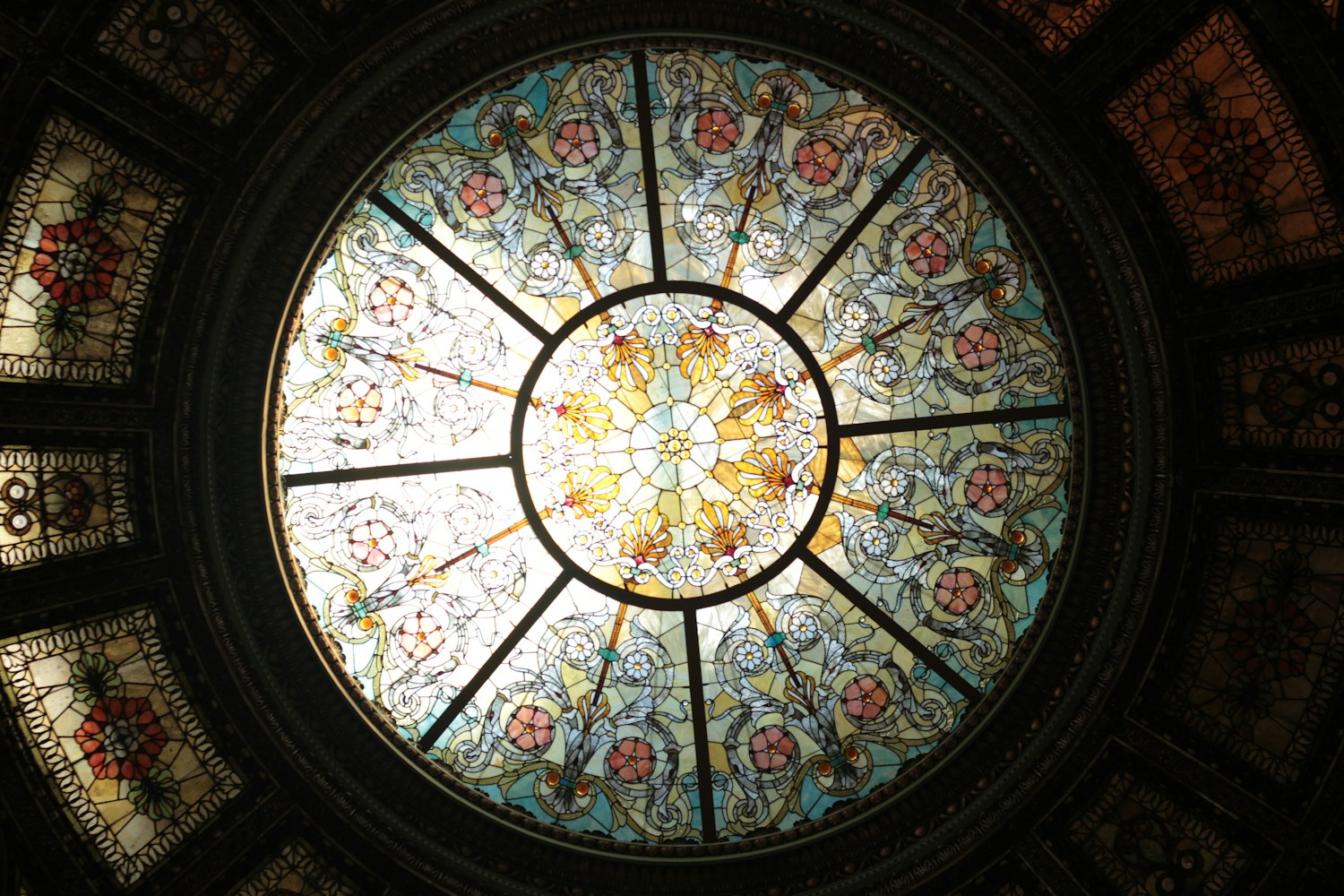 探索音乐与视觉艺术的融合之美,最新音乐视频精选欣赏