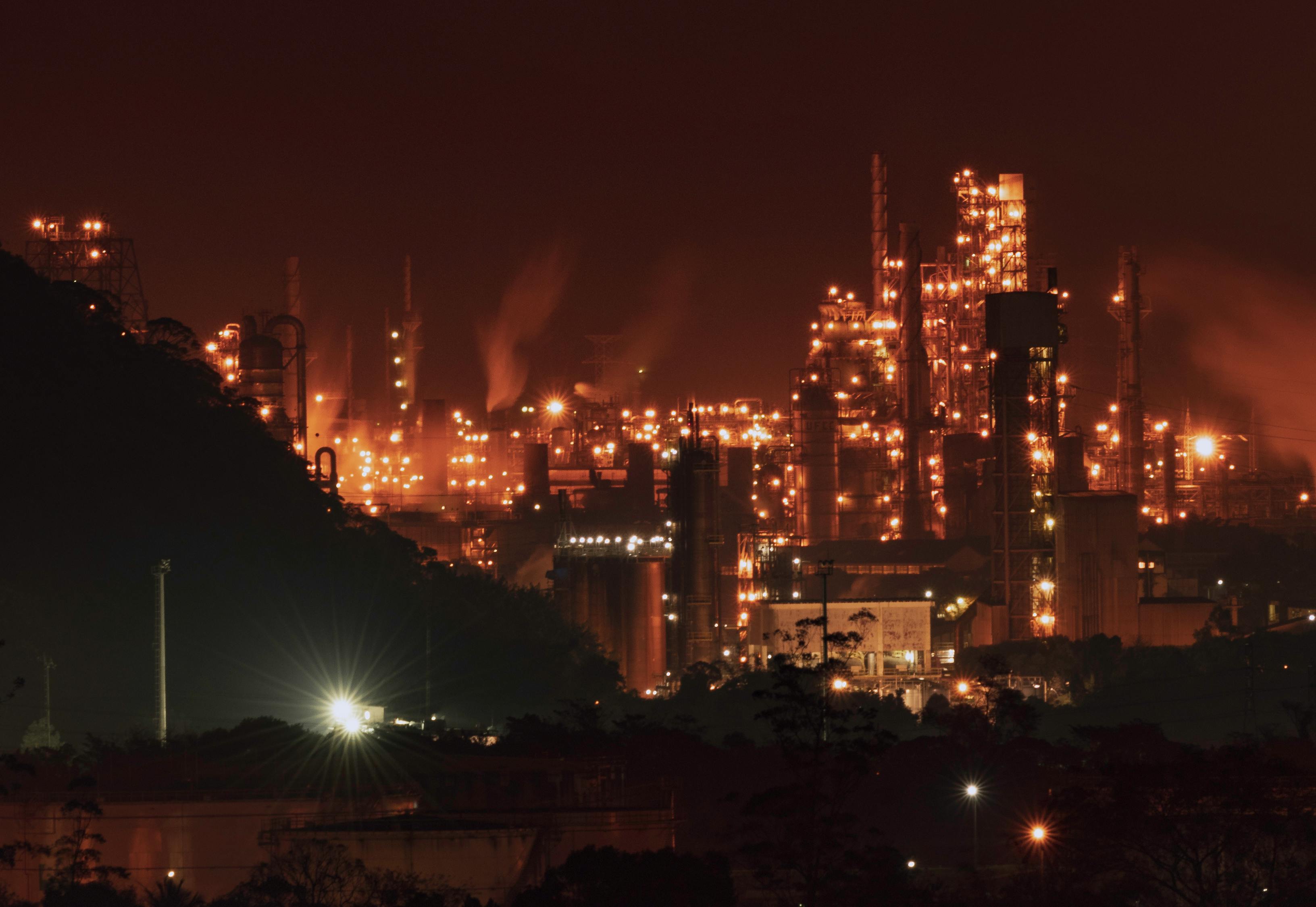 汽油市场动态与技术进展，最新消息及环境影响概览