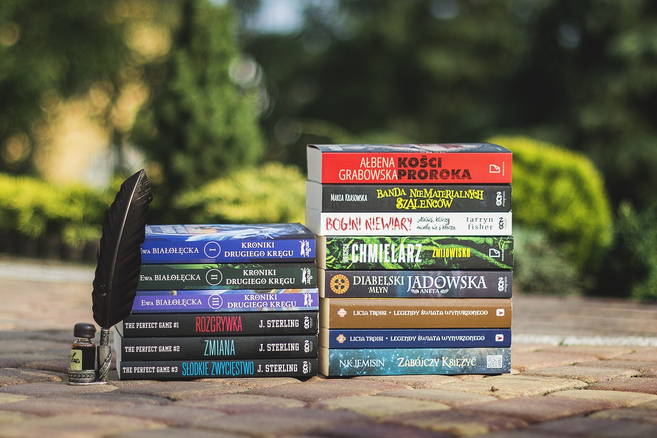 猜谜语比赛，智慧与乐趣的较量之夜