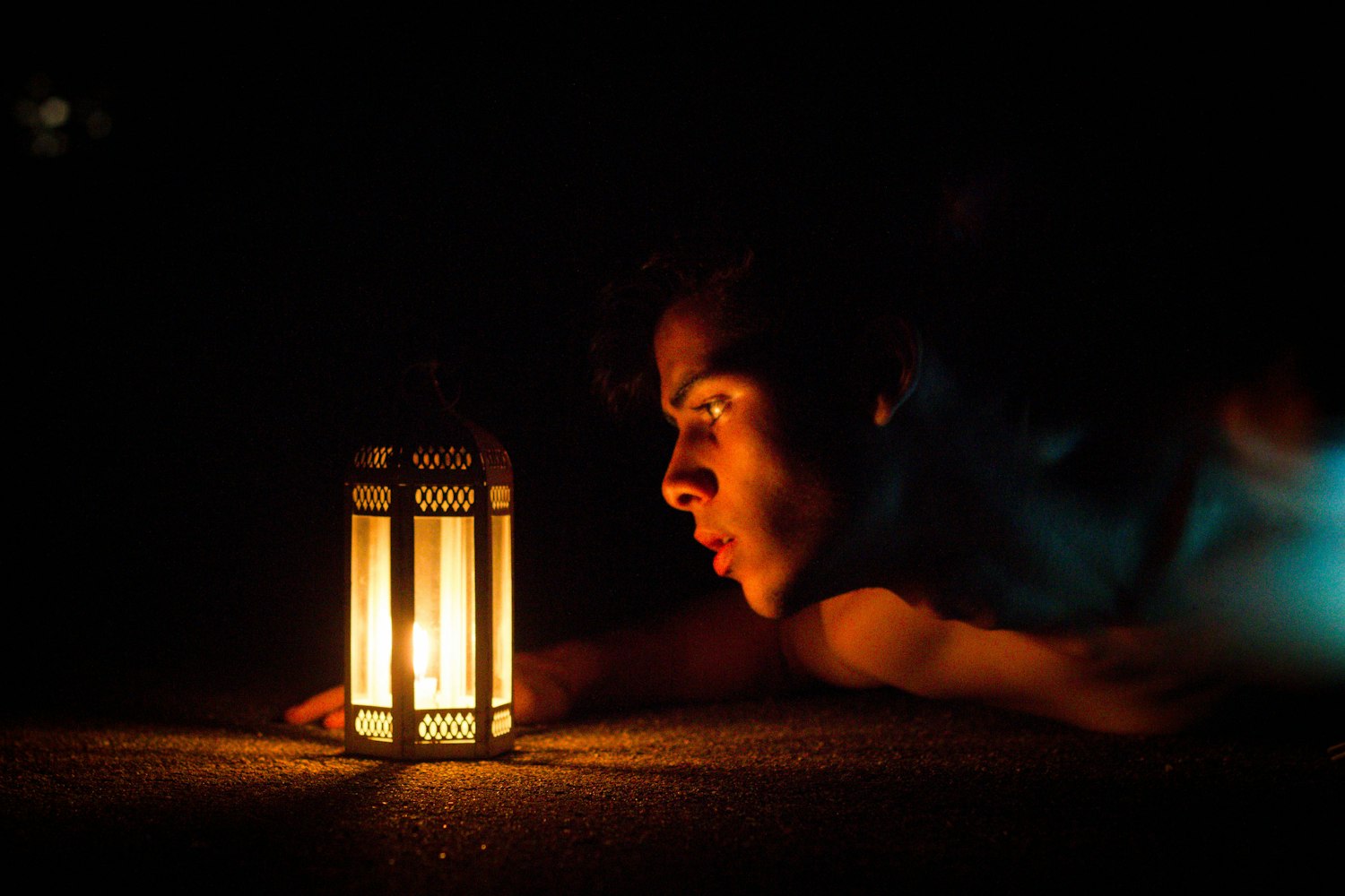 社交恐惧症电影探究，现代电影中的社交焦虑现象探究